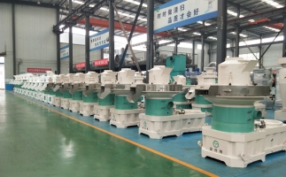 農(nóng)林廢棄物，用木屑顆粒機(jī)加工為燃料顆粒，是個(gè)不錯(cuò)的選擇